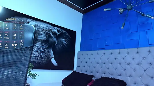 andres-clark92 online show from April 17, 2026, 2:53 pm