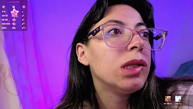 Snapshot of Miranda_sexlove_ chatting on February 21, 2026, 11:00 am Miranda sexlove online show from February 21, 2026, 11:00 am