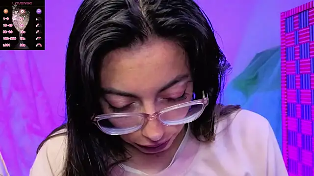 Snapshot of Miranda_sexlove_ chatting on February 24, 2026, 7:01 pm Miranda sexlove online show from February 24, 2026, 7:01 pm