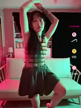 Etherealcat33 online show from June 7, 2026, 11:58 am