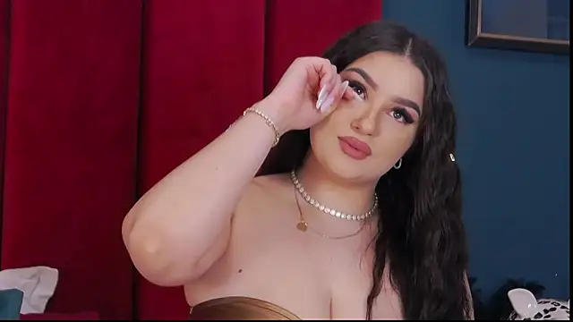 AdelynnReeds online show from February 5, 2026, 6:29 am