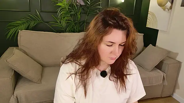 Snapshot of love_me__tonight_ chatting on May 15, 2026, 1:34 am love me tonight online show from May 15, 2026, 1:34 am