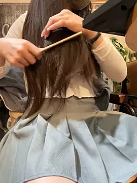 Snapshot of Linh_2004 chatting on April 10, 2026, 6:07 am Linh 2004 online show from April 10, 2026, 6:07 am