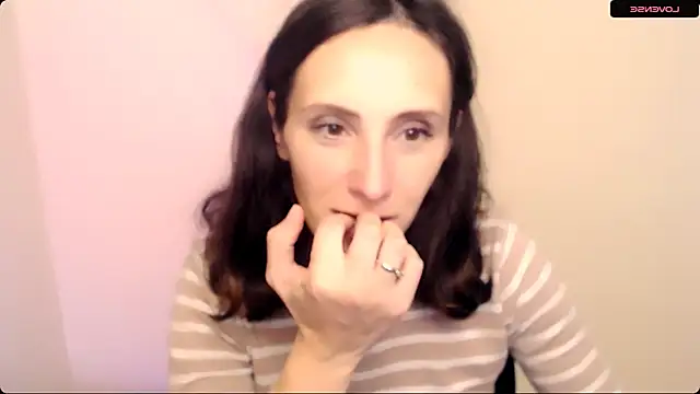 AlissaJersi online show from October 8, 2025, 9:51 am