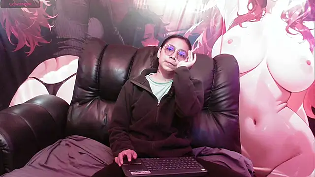 katalina07 1 online show from October 19, 2025, 3:56 pm