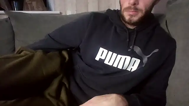 Snapshot of MasterJakeJohns chatting on December 15, 2025, 10:47 pm MasterJakeJohns online show from December 15, 2025, 10:47 pm