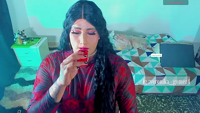 Sweetveronik 44 online show from February 6, 2026, 8:01 pm