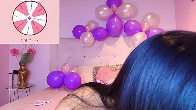 lilyth bloom online show from November 7, 2025, 12:49 pm