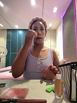 DollyBrowncc online show from April 17, 2026, 3:20 am