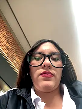 Snapshot of Katie_rawwww chatting on November 5, 2025, 1:11 pm Katie rawwww online show from November 5, 2025, 1:11 pm