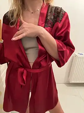 lonelyalexa online show from October 24, 2025, 4:58 pm