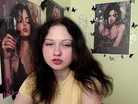 LadyAlice  online show from September 15, 2025, 6:02 am