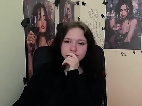 Snapshot of LadyAlice_ chatting on April 27, 2026, 6:11 am LadyAlice online show from April 27, 2026, 6:11 am