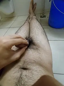 youngcock50 online show from January 12, 2026, 1:27 pm