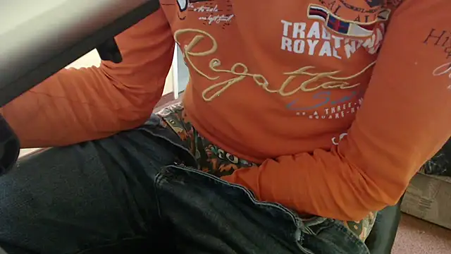 Snapshot of k74robert chatting on January 17, 2026, 10:02 pm k74robert online show from January 17, 2026, 10:02 pm