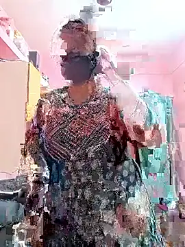 biggbobbsgirl online show from September 28, 2025, 5:51 pm