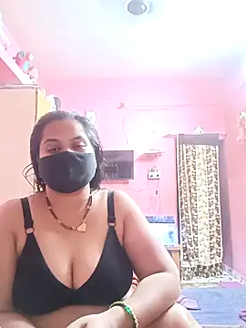 biggbobbsgirl online show from January 13, 2026, 6:24 pm