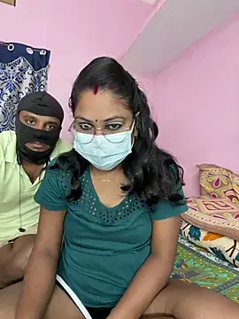 Lovlycouple1 online show from October 28, 2025, 5:59 pm