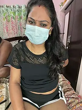 Lovlycouple1 online show from February 18, 2026, 3:13 am