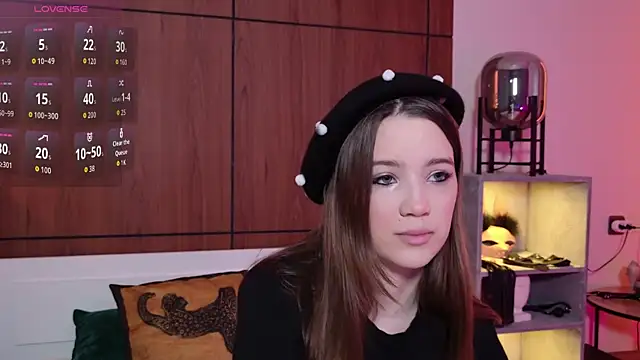 Snapshot of Alison_kisss chatting on March 17, 2026, 4:21 pm Alison kisss online show from March 17, 2026, 4:21 pm