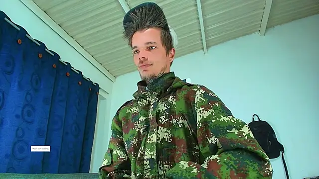 Snapshot of Gold_Loyal77 chatting on October 16, 2025, 3:29 am Gold Loyal77 online show from October 16, 2025, 3:29 am