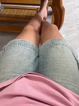 sharon-Hanna online show from February 15, 2026, 1:02 am