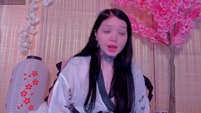 Lein Bone online show from September 11, 2025, 2:11 am