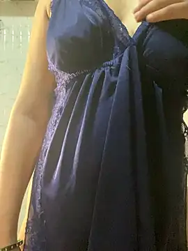 Snapshot of MONA_0213 chatting on September 15, 2025, 6:52 pm MONA 0213 online show from September 15, 2025, 6:52 pm