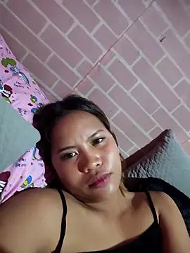 bella01-25-23 online show from October 12, 2025, 8:08 pm