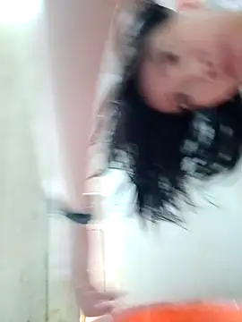 Snapshot of DauTay_hot chatting on October 17, 2025, 6:05 am DauTay hot online show from October 17, 2025, 6:05 am