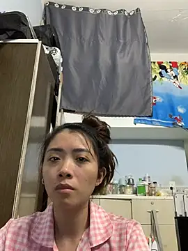 Snapshot of Minee1202 chatting on June 10, 2026, 1:06 am Minee1202 online show from June 10, 2026, 1:06 am