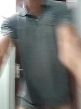 vouserseudono online show from April 5, 2026, 11:02 pm