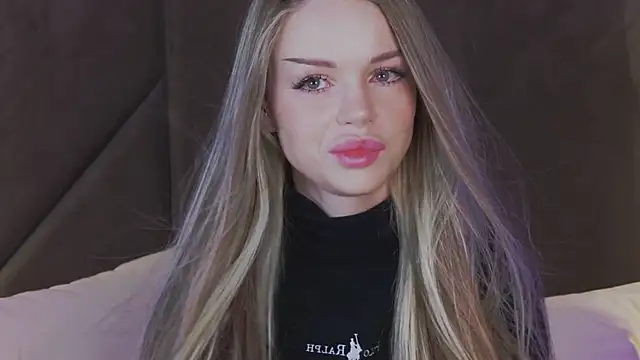 MarilynNova online show from March 30, 2026, 4:24 am