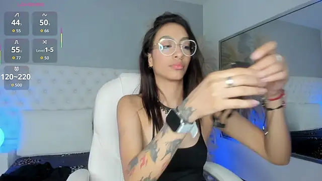 Snapshot of Ebonysweet__ chatting on February 26, 2026, 7:46 pm Ebonysweet online show from February 26, 2026, 7:46 pm