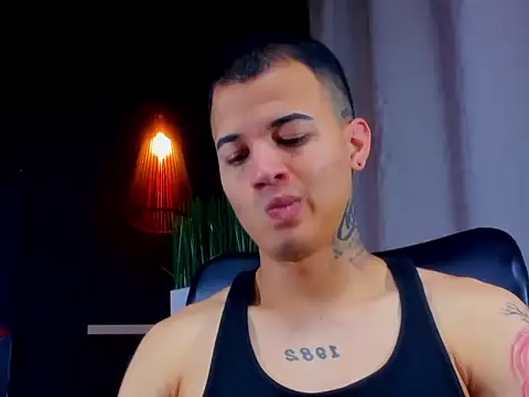 Snapshot of rocoo_santos chatting on April 29, 2026, 5:30 pm rocoo santos online show from April 29, 2026, 5:30 pm
