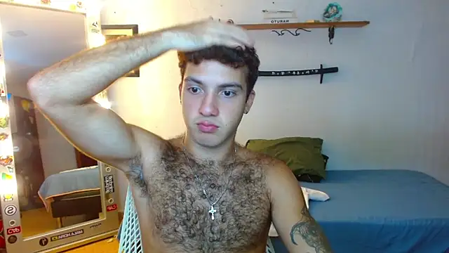 Snapshot of ocean_boy chatting on October 16, 2025, 10:11 pm ocean boy online show from October 16, 2025, 10:11 pm