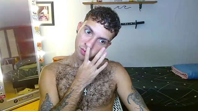 Snapshot of ocean_boy chatting on October 22, 2025, 3:01 pm ocean boy online show from October 22, 2025, 3:01 pm