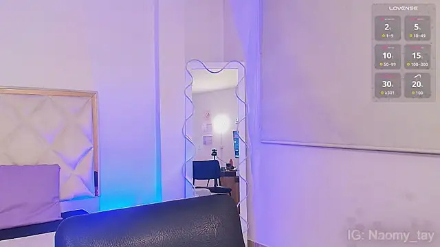 Naomy tay1 online show from October 30, 2025, 3:19 am