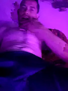 PitudoWuero online show from April 6, 2026, 6:03 am