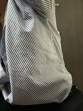 modelnishu online show from March 25, 2026, 3:51 pm