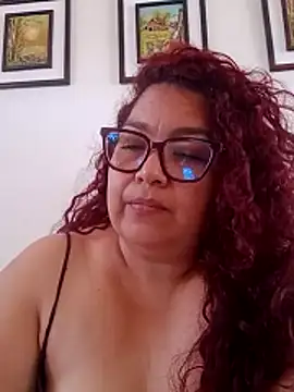 Snapshot of ladytropical1 chatting on March 9, 2026, 1:37 pm ladytropical1 online show from March 9, 2026, 1:37 pm