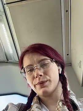 raen001 online show from February 25, 2026, 8:57 am