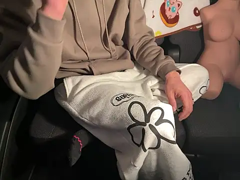 CAMEL1913 online show from February 6, 2026, 5:16 pm