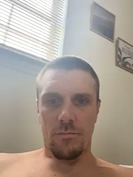 alwayshorny90 online show from September 26, 2025, 12:42 pm