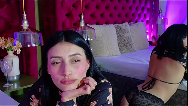 ZaraGold online show from April 21, 2026, 11:07 pm