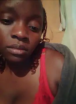 Snapshot of GoodnesszNeli chatting on October 19, 2025, 10:10 pm GoodnesszNeli online show from October 19, 2025, 10:10 pm