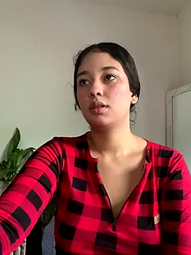 lana rousse01 online show from September 13, 2025, 1:44 pm