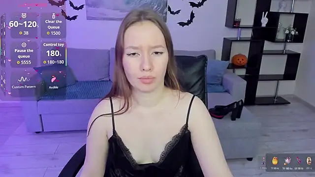 Snapshot of DaniCutie chatting on October 25, 2025, 5:15 am DaniCutie online show from October 25, 2025, 5:15 am