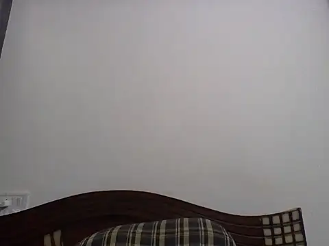 Snapshot of anu-anu2002 chatting on December 18, 2025, 2:23 pm anu-anu2002 online show from December 18, 2025, 2:23 pm