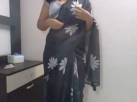 Snapshot of anu-anu2002 chatting on January 17, 2026, 8:30 am anu-anu2002 online show from January 17, 2026, 8:30 am